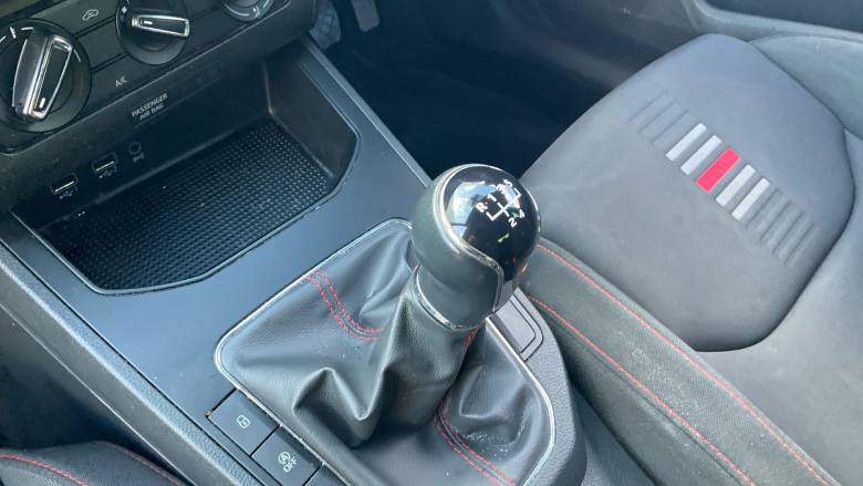 SEAT Ibiza 1.0 TSI 95 FR [EZ] 5dr Petrol Hatchback